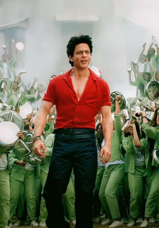 shah-rukh-khan-in-red-shirt-in-jawan-movie