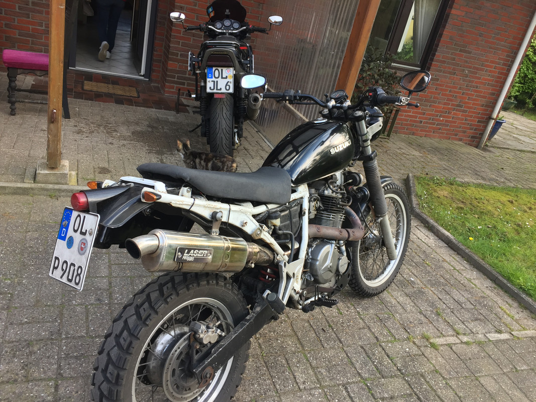 2D28F51F-8143-4289-A180-6B0BB78391CC