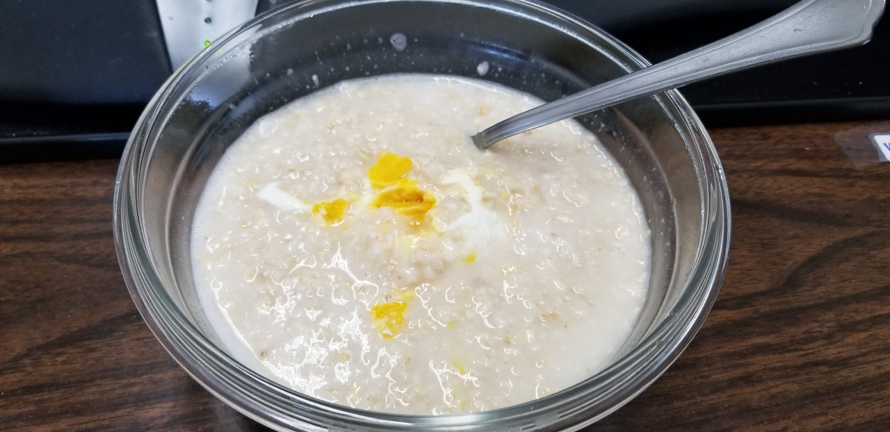 mời ăn sáng gùi ngắm qua luôn Oatmeal-hot-vit-muoi