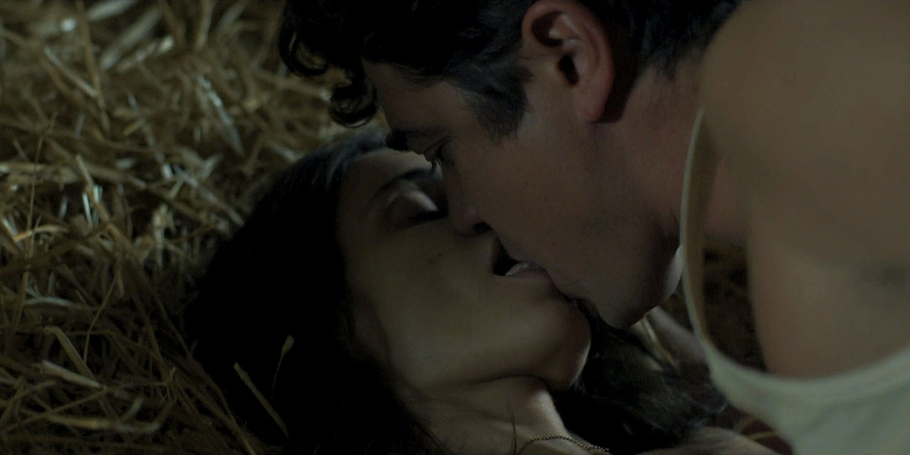 Gaia Bermani Amaral - The Last Paradiso.mkv_snapshot_00.33.082