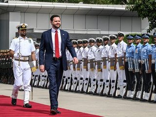 https://i.postimg.cc/HkpVycFq/scale-1200.jpg