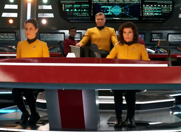enterprise-helm-nav-dsc-season-2.jpg