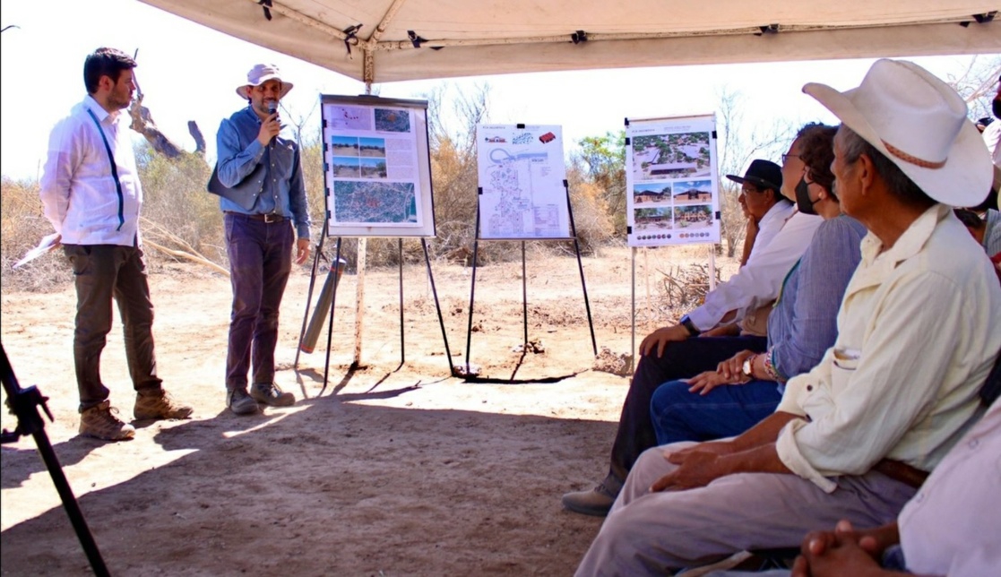 AMLO anuncia la devolución de 30 mil hectáreas a los pueblos yaquis