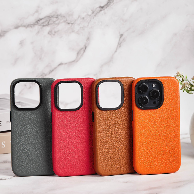 Lussoloop Urban Artisan Premium full grain case for i Phone 15 1 01 02 03 01