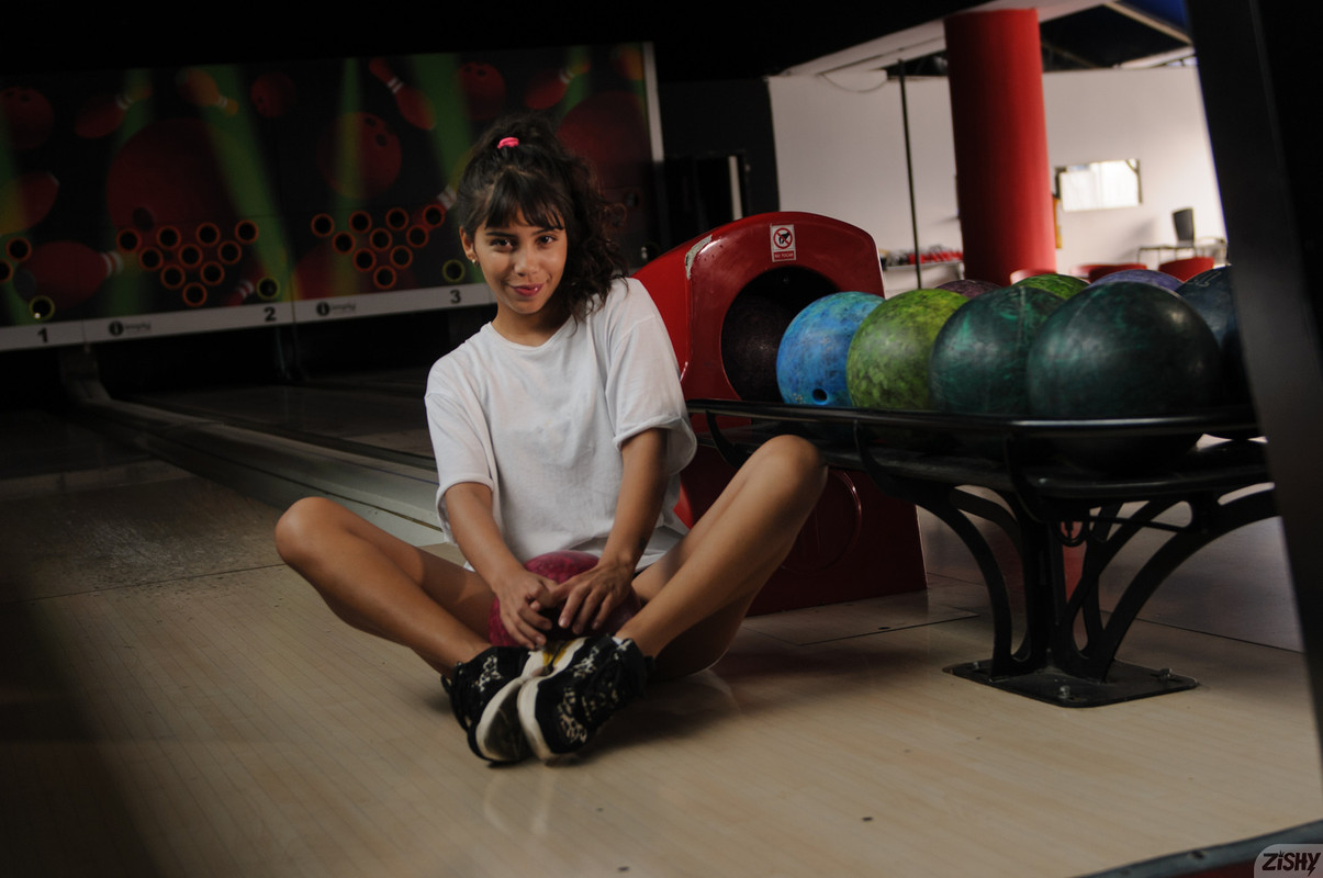 full_016_2048142058143313