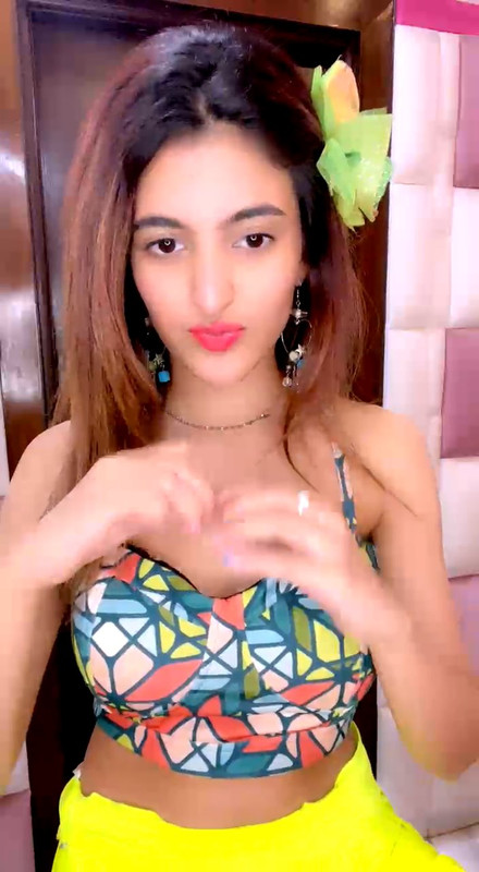 Sniggy Chops Latest Tango Live.mp4_snapshot_15.05_[2021.07.27_09.07.42]