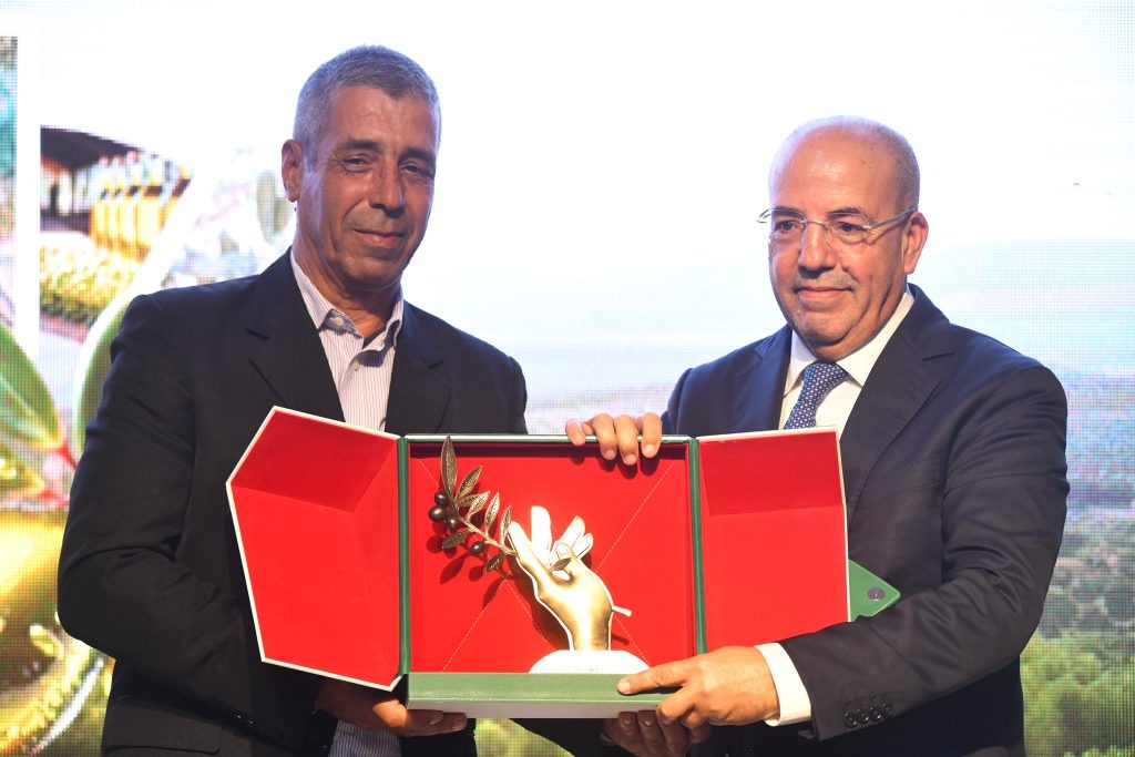 583689008-1169131868676729-8531310175392582524-n-1024x683