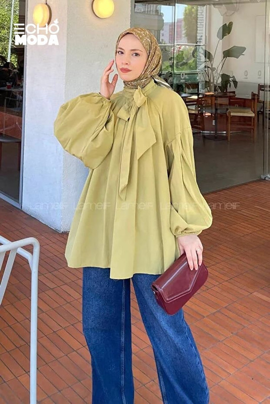 أشكال بلوزات للتفصيل مستوحاة من الموضة التركية بألوان مبهجة وخياطة أنيقة. أشكال بلوزات للتفصيل مستوحاة من الموضة التركية بألوان مبهجة وخياطة أنيقة.