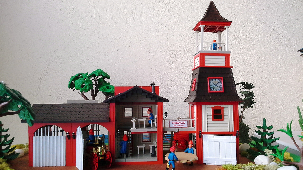 Nueva_1_Tombstone Station - Trasera