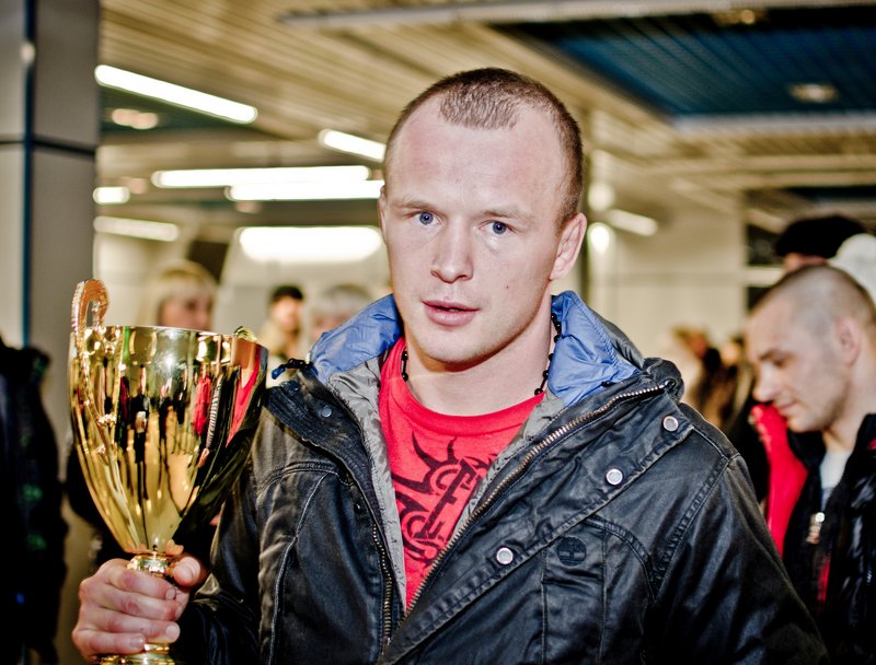 Шлеменко: Само аз мога да измъкна UFC от блатото
