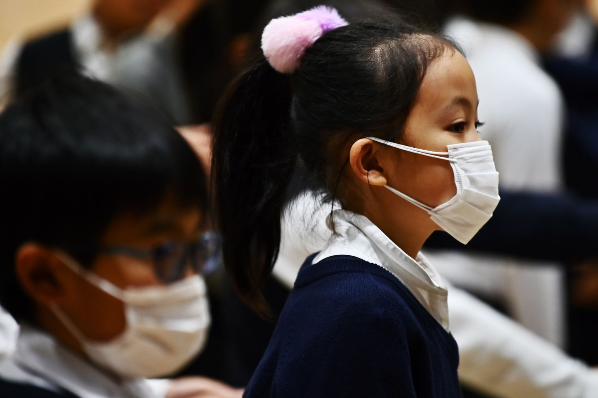 Estudiantes japonesas tienen prohibido usar cola de caballo por esta razón