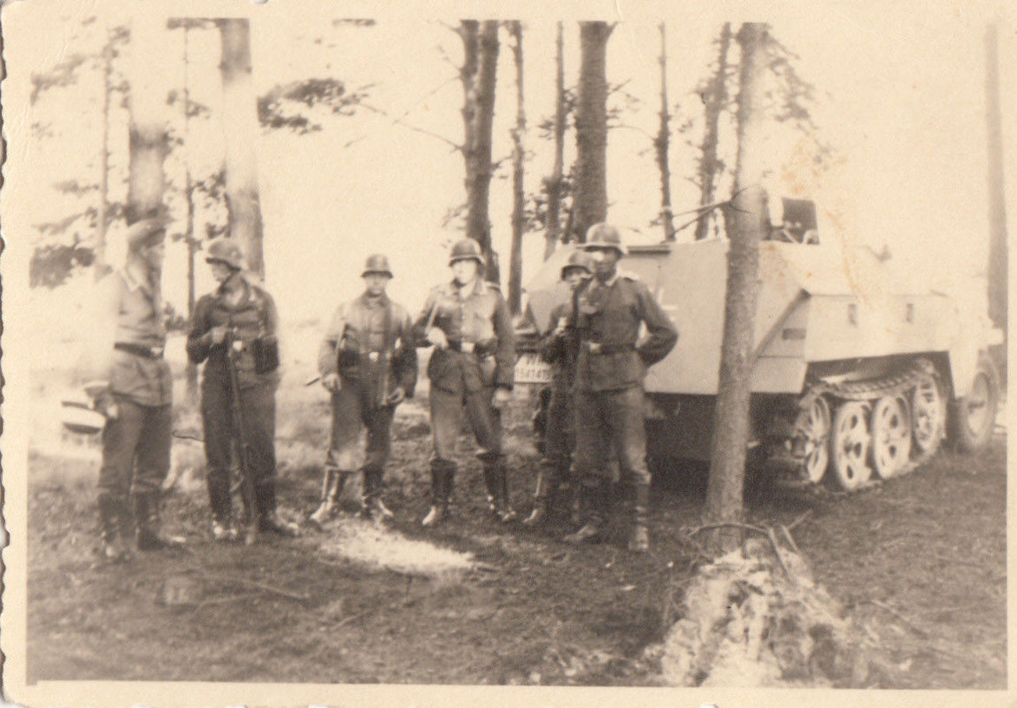 Panzerspähwagen - Unternehmen Maigewitter1