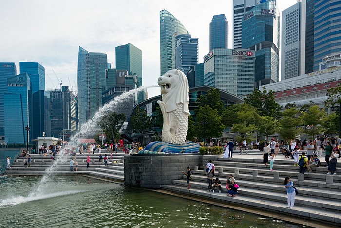 Merlion Park, tempat wisata ikonik di Singapura.