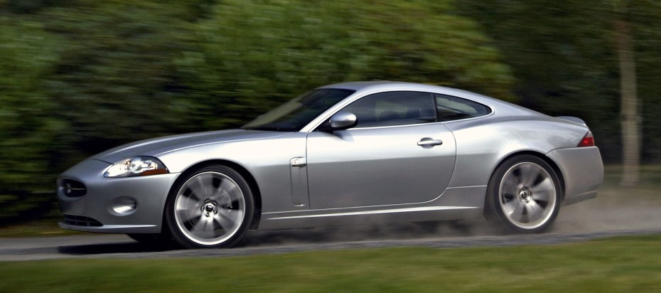 Jaguar-XK Coupe (2006-09)