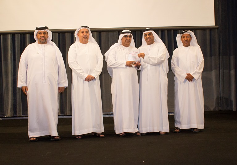 تكريم الطلاب المتفوقين مدرسة الخالدية