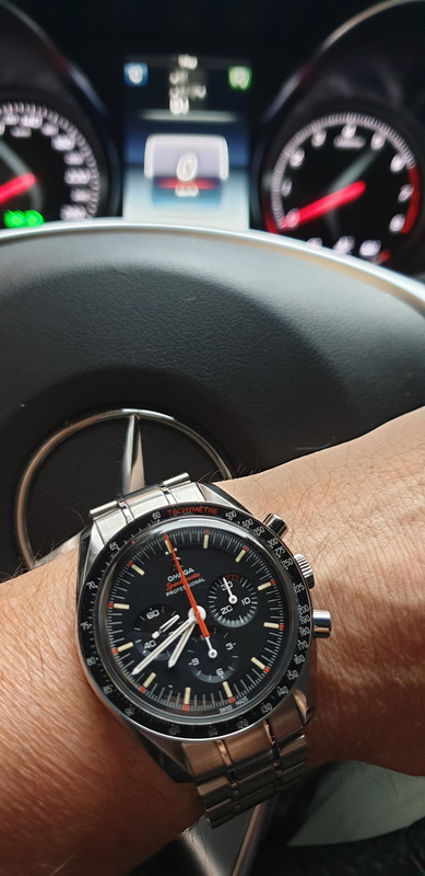 Vos OMEGA en voiture. - Page 43 Ultram-Mercedes