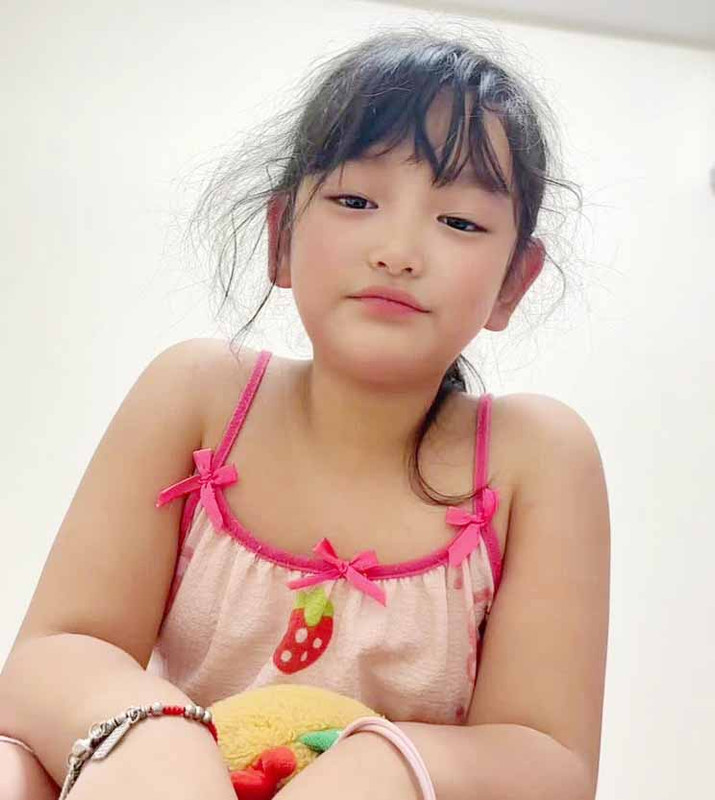 张海燕,ロリータ,Lolita,萝莉塔,炉利,Loli,萝莉,亜炉,華炉,少女,甜妹