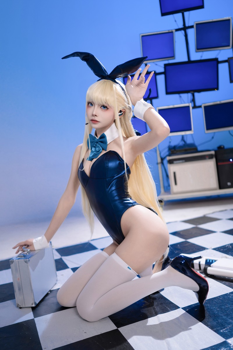 艾西Aiwest 小时兔女郎Cosplay写真图集 兔女郎主题高清图集 35P (394.4M)插图8