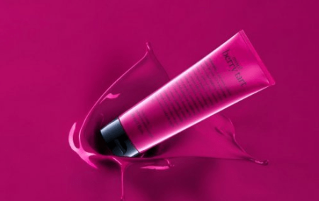 Photigy - ADVERTISING COSMETIC SPLASH PHOTOGRAPHY