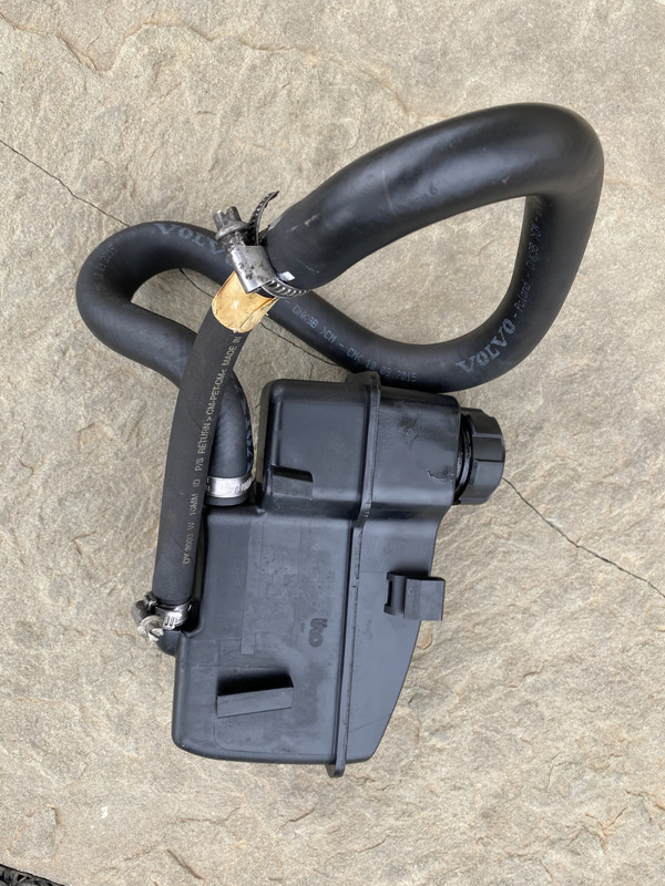 29BAD95C-DBBC-4F98-943B-BD8F533AB62B