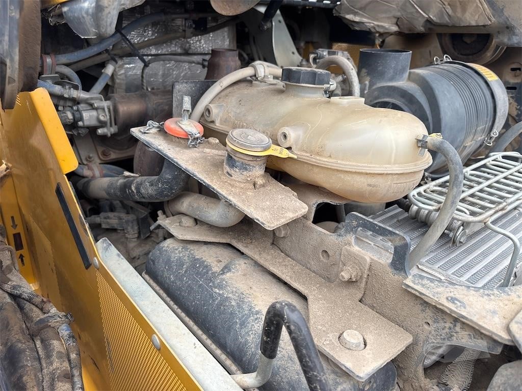 Vehicle thumbnail 26