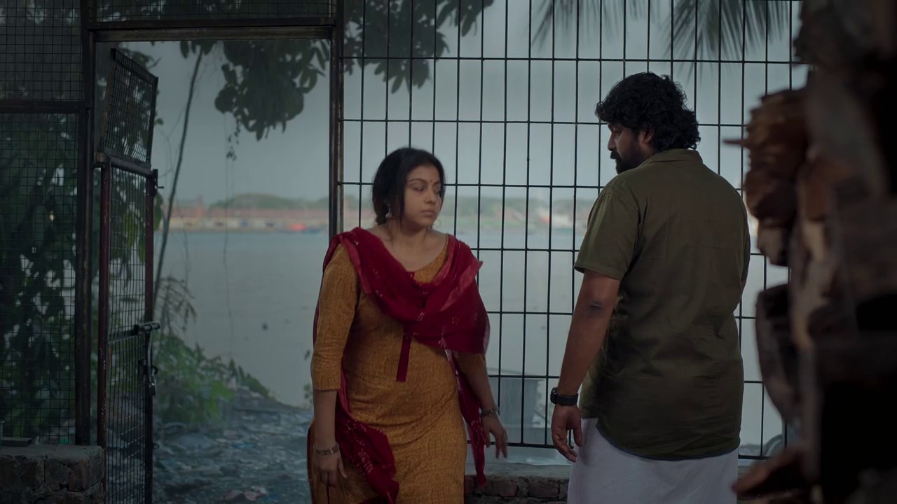 Madhuram-2021-WEBRip-Hindi-720p-AVC-AAC-2-0-ESub-mkv-0003