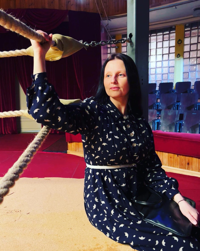 BE254368-BA44-4947-BF21-F4C601EB2824