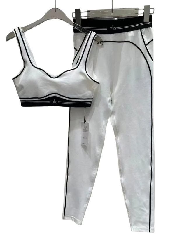 Alo Yoga trousers set