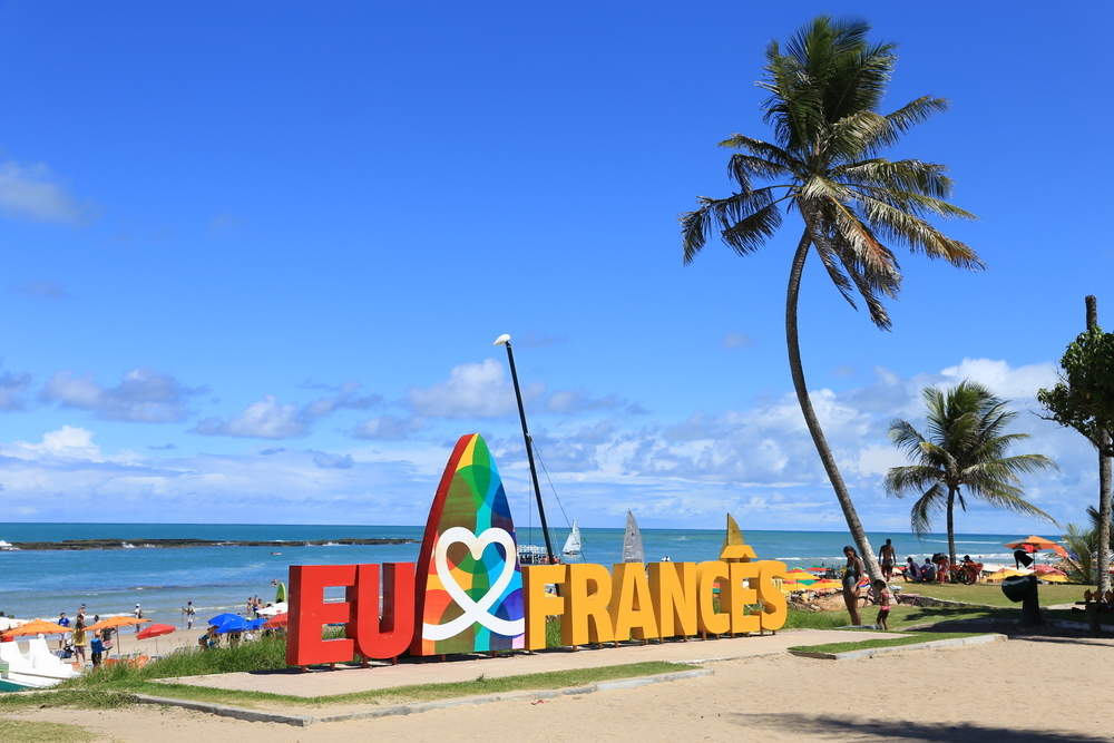 MPF ajuíza ação para suspender extração irregular de areia na Praia do Francês