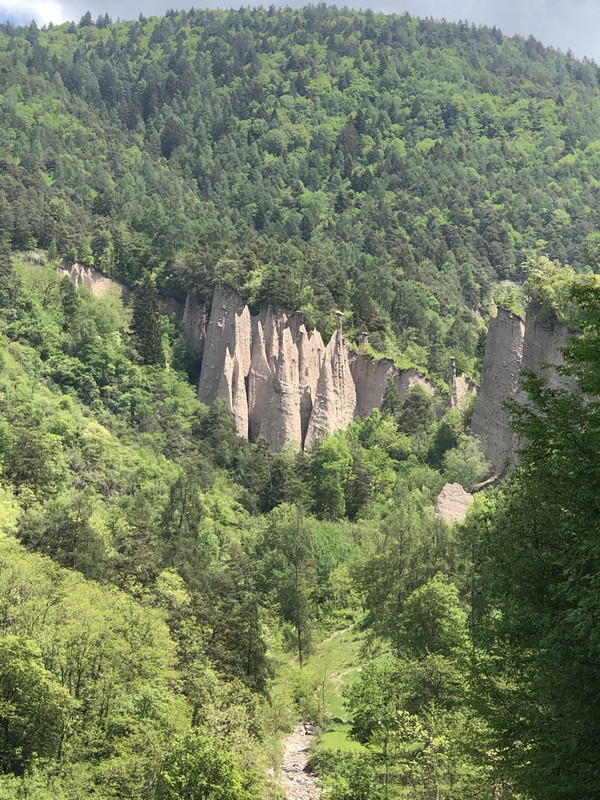 02852CA2-AA71-4AF4-B620-B14052DC0081