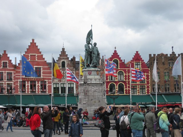 4 días en Bélgica: Bruselas, Gante y Brujas - Blogs of Belgium - Tercer día: Brujas y murales (10)