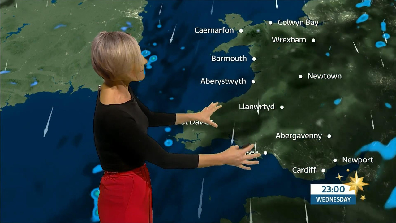12.23 - 18.00.00 - Itv News Wales At 6. A Round-Up Of All The Latest ...-1.m4v_snapshot_19.24_[2020.