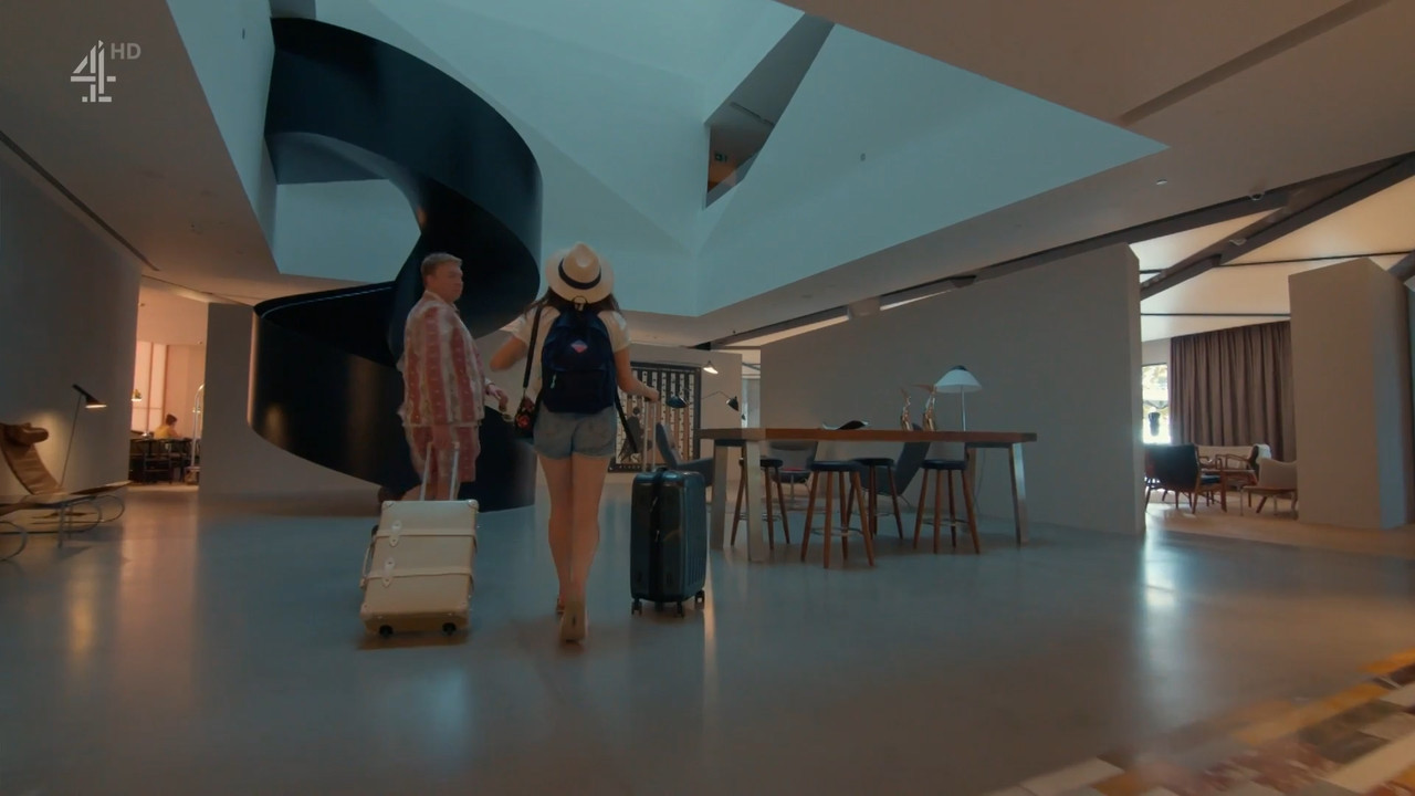 2022-04-11_21_30_Chan4_Travel-Man-48-Hours-In-Split_10x2.mp4_snapshot_08.54.583
