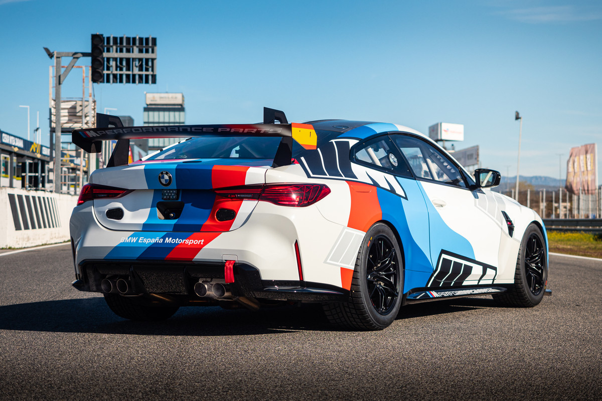 P90593836_highRes_bmw-espaa-motorsport