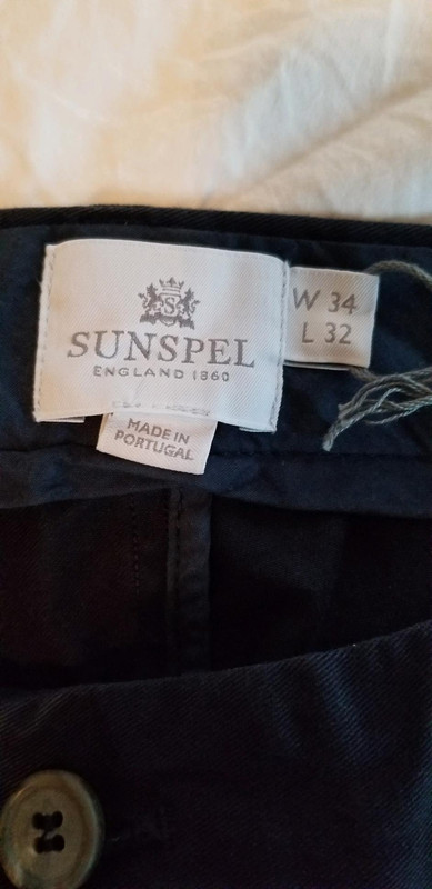 0ABA2452-1F84-4067-B593-04CCE27BF563