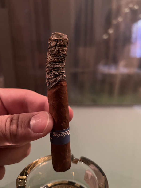 32EAD42F-F620-420B-81B9-16EAFB19CBB2