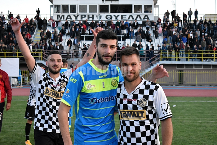 , &Tau;&epsilon;&lambda;&iota;&kappa;ό&sigmaf; &Kappa;&upsilon;&pi;έ&lambda;&lambda;&omicron;&upsilon; &Mu;&epsilon;&sigma;&sigma;&eta;&nu;ί&alpha;&sigmaf;: &Phi;&omega;&tau;&omicron;&rho;&epsilon;&pi;&omicron;&rho;&tau;ά&zeta; &alpha;&pi;&omicron; &tau;&eta;&nu; &Pi;&alpha;&rho;&alpha;&lambda;ί&alpha;