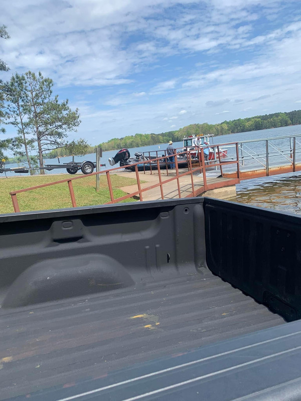 860E9329-3FE0-444C-8CCE-85492A94FB06