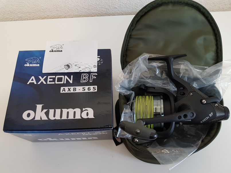 Vand mulineta crap Okuma Axeon Baitfeeder New - Crapmania.ro