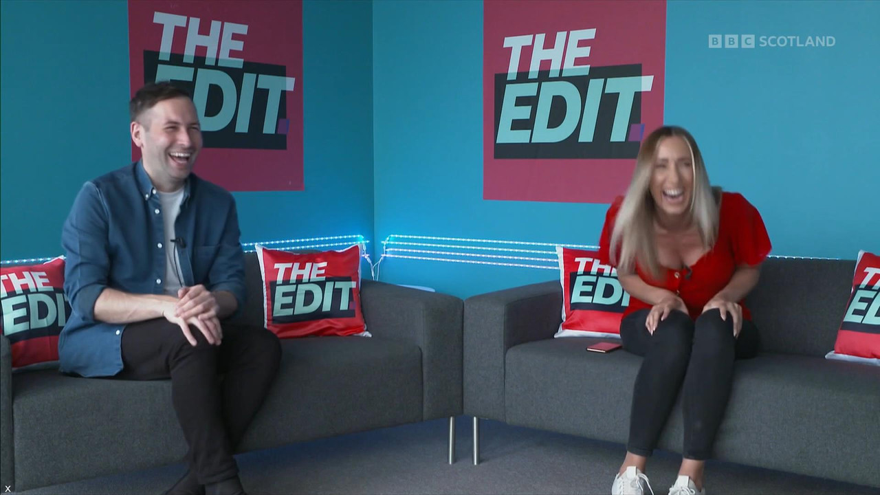 12.25 - 20.00.00 - The Edit Christmas Special. Amy Irons and David Fa....ts_snapshot_32.48_[2021.12.