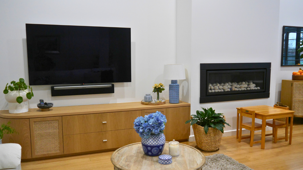 Entertainment Unit Completed