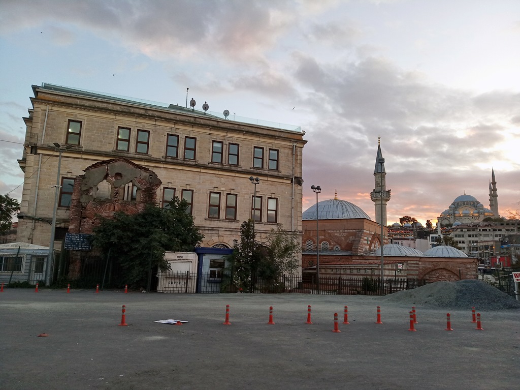 Падение Стамбула и Эдирне, в который ехать не обязательно
