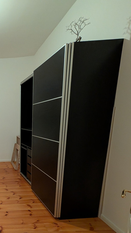 share 9114604730214179100