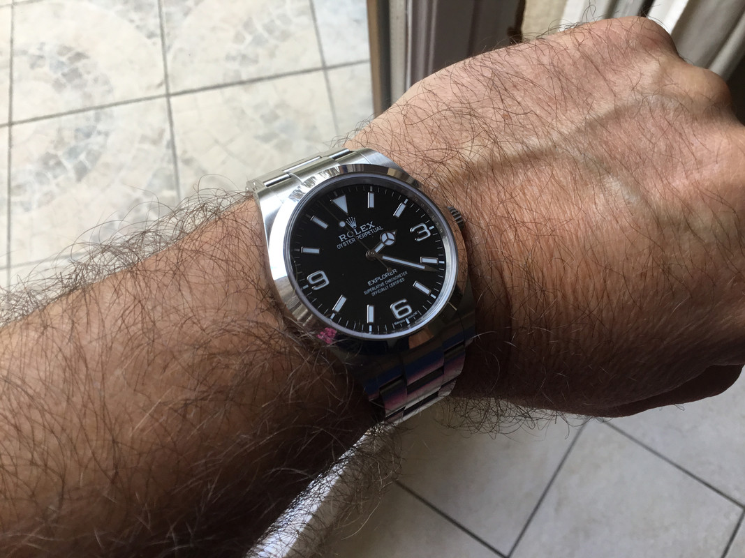 Un unboxing des nouvelles Christopher Ward C63 Sealander - Page 3 F6-AFBFEF-B76-C-41-F6-AC61-1-F74-F6-BF8841