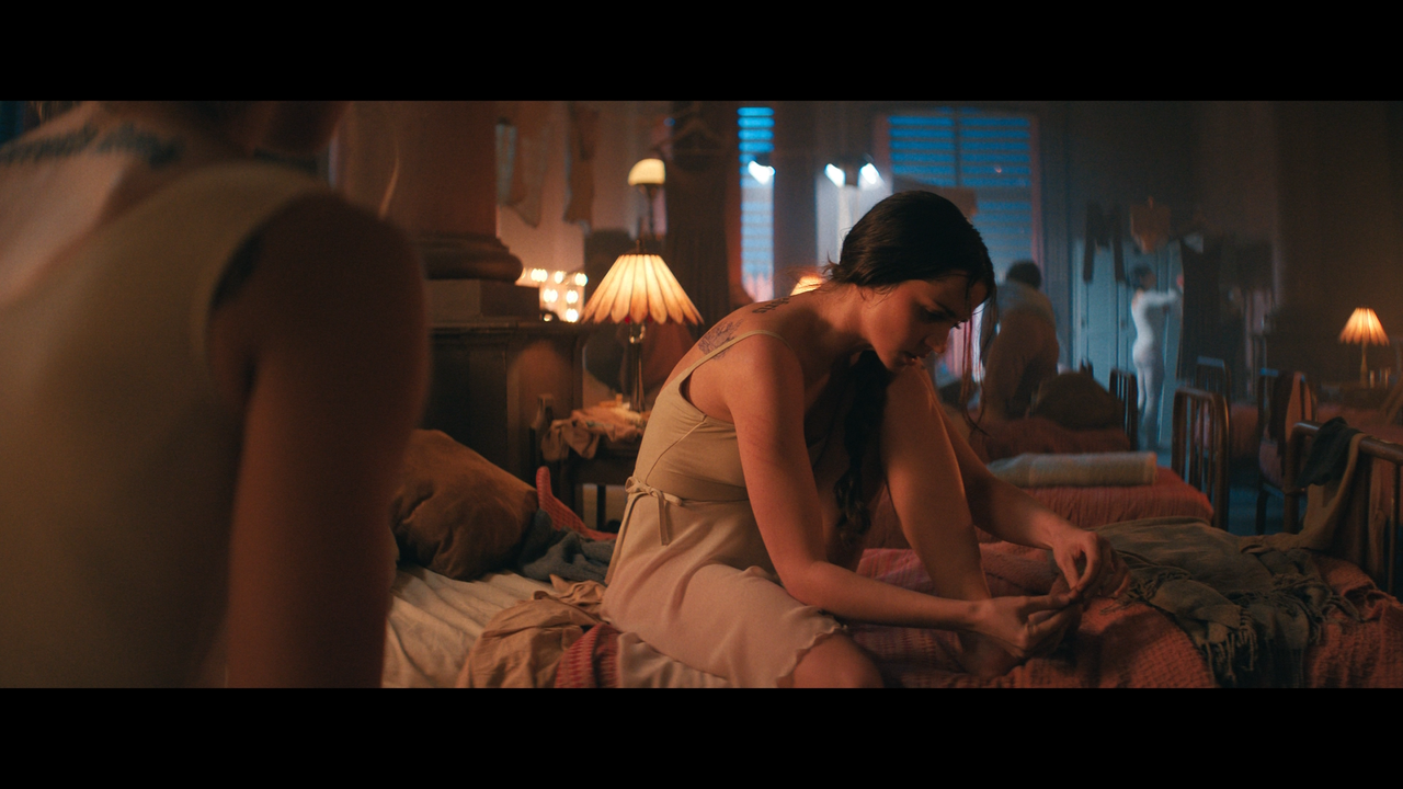 mpv-shot_Ballerina.2025.1080p.BDRemux.AVC-Нечипорук_00_20_33_0004