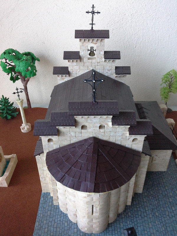 02 - Cenital trasera