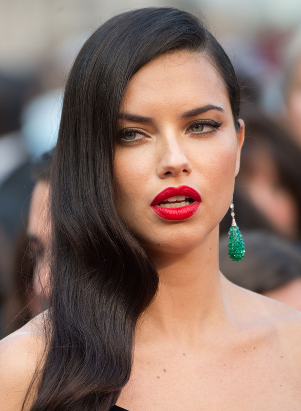 Adriana Lima - Sexy Mix