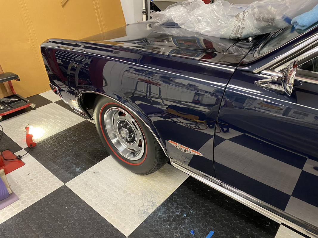 1EE73465-BEA4-47D3-B95B-2910F09D0128