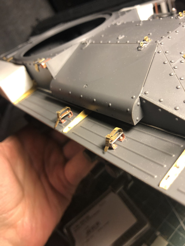 0E6DECB7-117E-4C4A-A243-828A82B5A43F