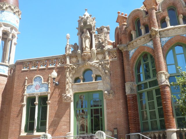 Dia 4 .- Barcelona. - Románico en Gerona. Y Modernismo en Barcelona. (13)